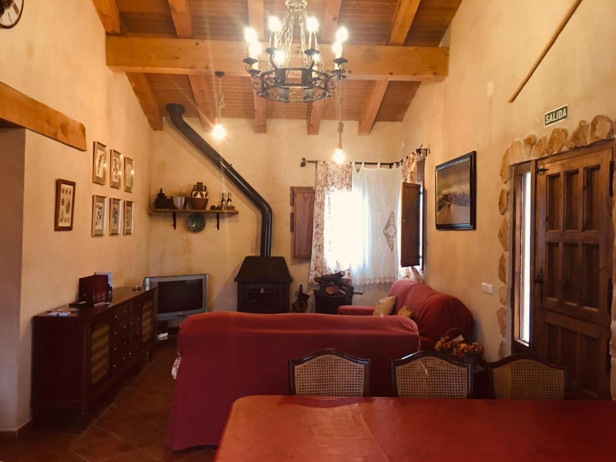 Saldana de Ayllon La Casa Del Cartero Pablo 게스트하우스 외부 사진