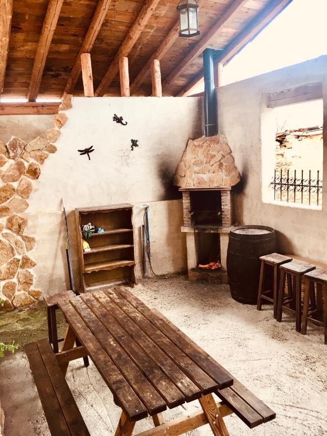 Saldana de Ayllon La Casa Del Cartero Pablo 게스트하우스 외부 사진